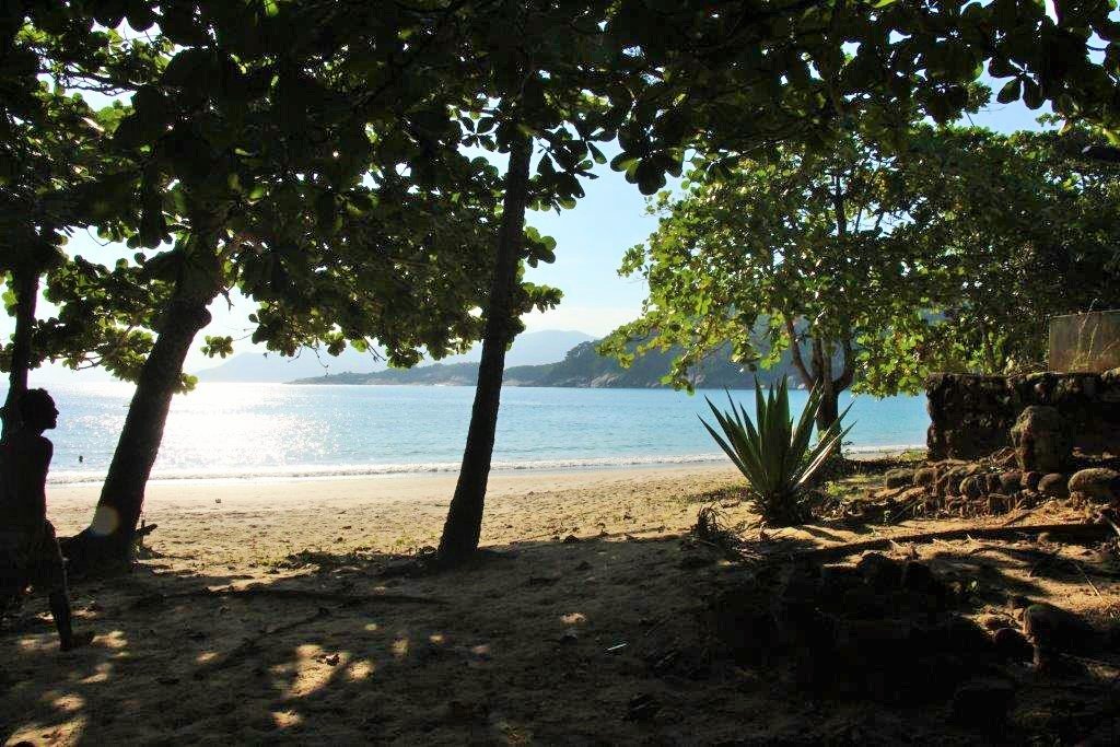 ilha grande - praia de parnaioca (15)
