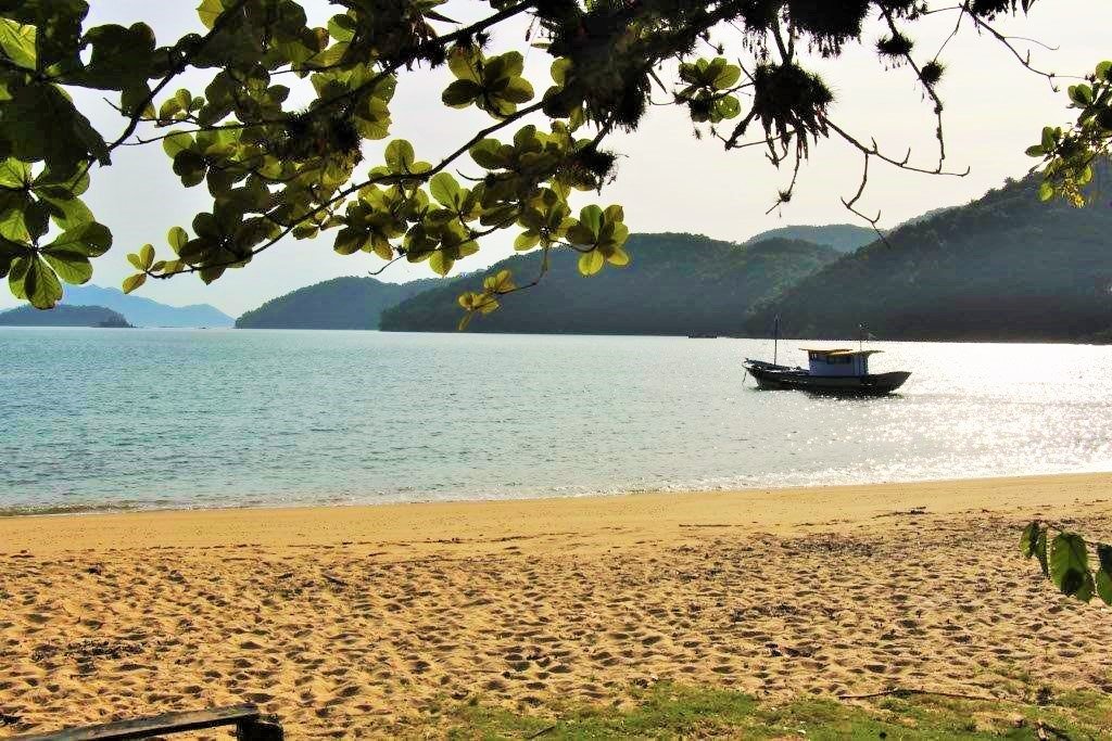 Esta é a praia de Pouso