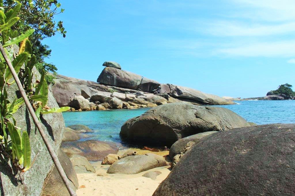 Caxadaço: Pequena praia com muitas belezas