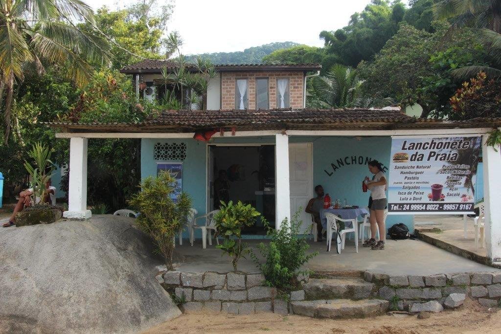 A Lanchonete que você deve visitar e...