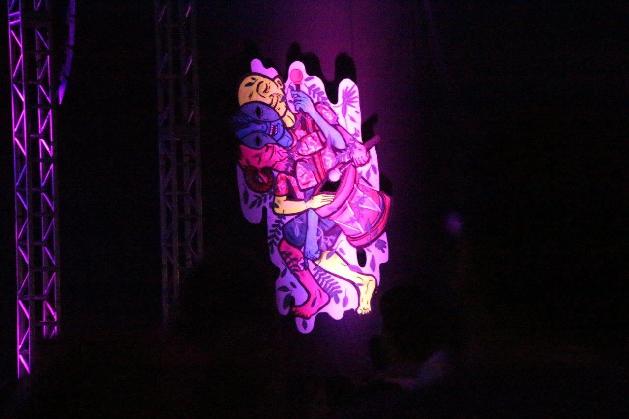 As artes oficiais ao lado do Palco Lunar